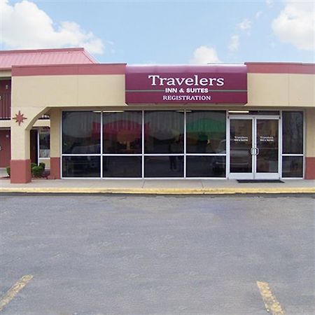 Travelers Inn And Suites Oklahoma City Exterior foto